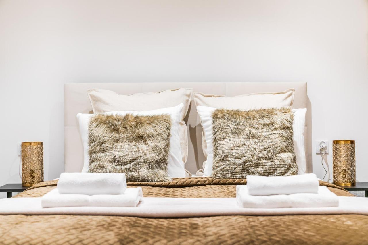 Main Square Apartments - Loftaffair Krakow Luaran gambar