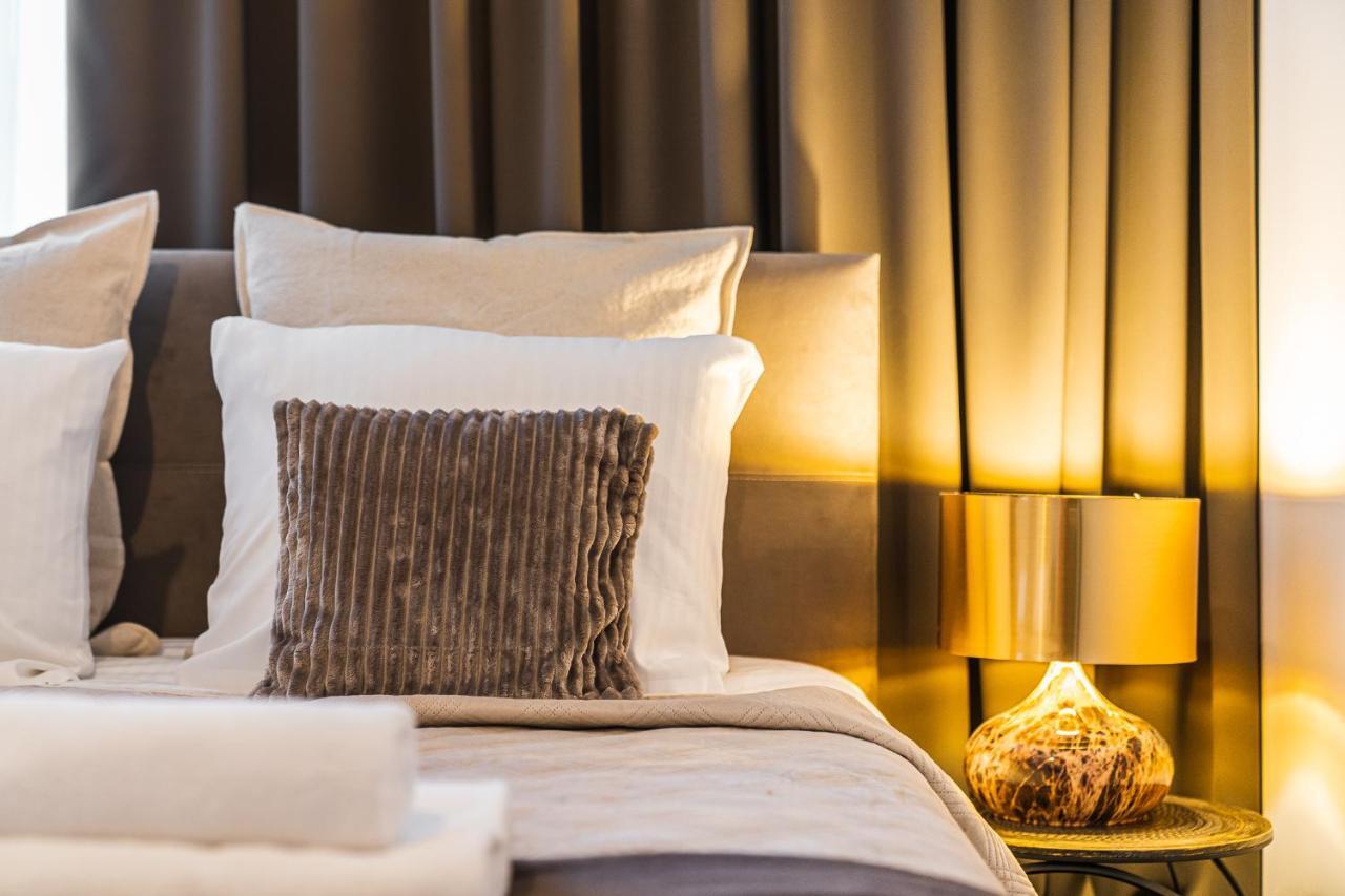 Main Square Apartments - Loftaffair Krakow Luaran gambar
